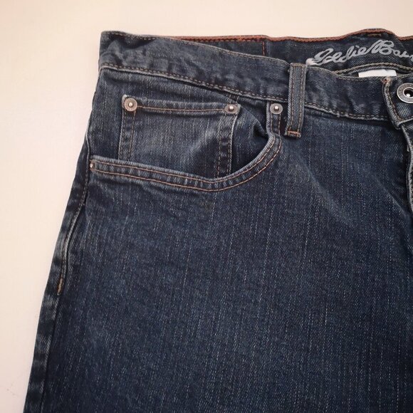 Eddie Bauer Men's Slim Fit Medium Wash Size 34/30 Blue Jeans - Picture 12 of 15